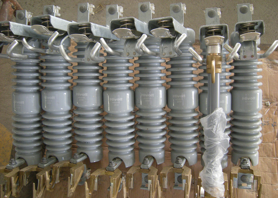 Duurzame 15KV-afvalsluiting, gemakkelijk te bedienen met 320 mm kruipafstand