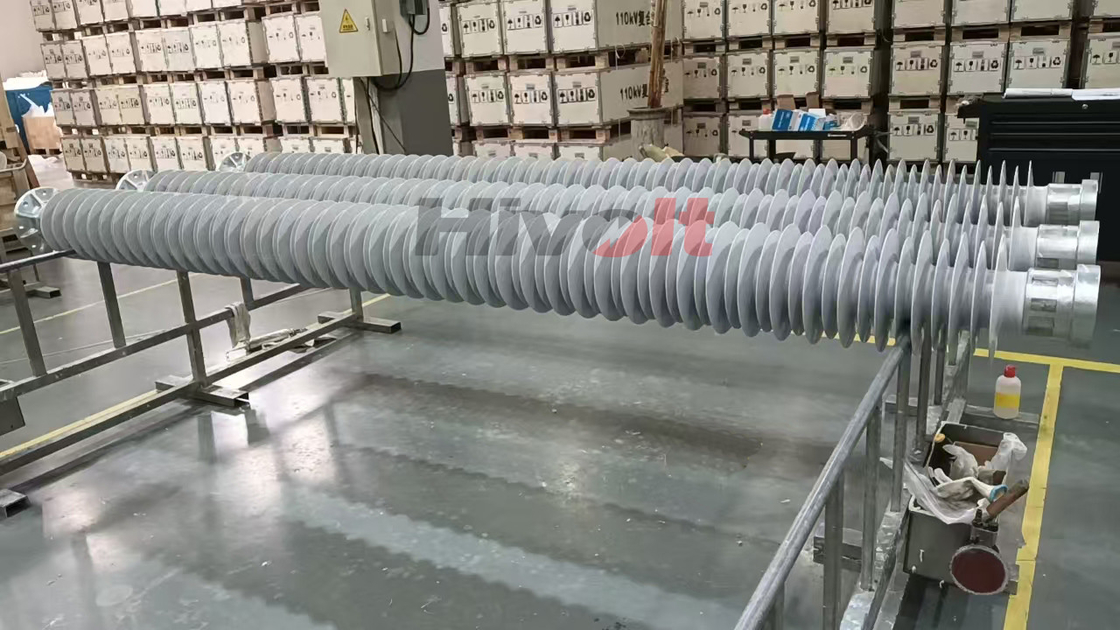 Isolatoren voor hoogspanningsstations met siliconenrubber